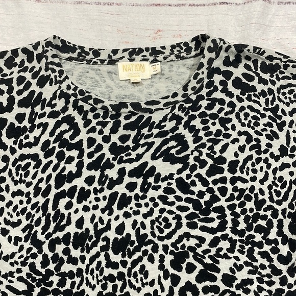 Nation LTD Marie Leopard Patterned Square Boxy Short Sleeve Tee - Picture 8 of 10